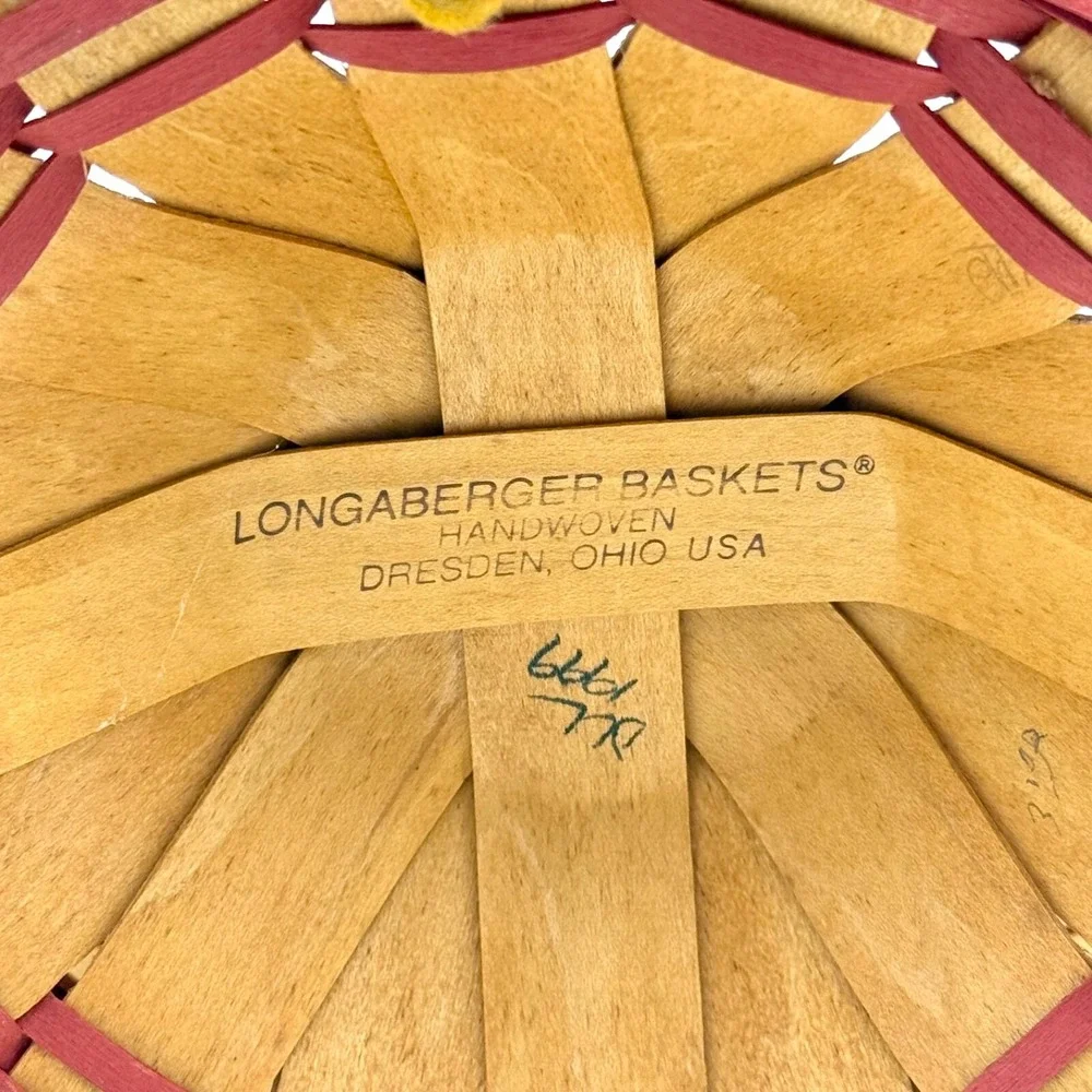 Longaberger 1999 Collectors Club HOMESTEAD Basket Combo liner, & Handle Tie